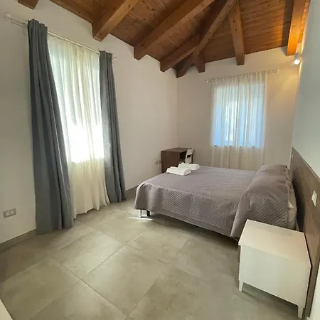 Tenuta La Torre Casa de Férias *