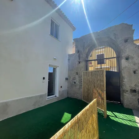 Tenuta La Torre Casa de Férias *