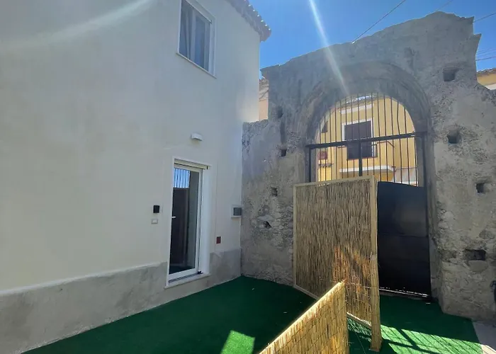 Tenuta La Torre Holiday home *